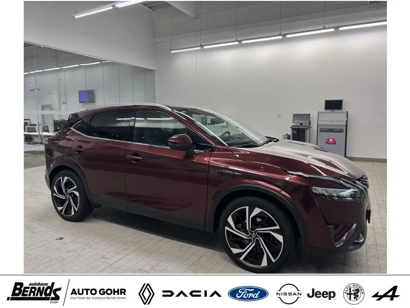 Nissan Qashqai 1.3 DIG-T MHEV Tekna+ PANORAMA NAVIGATION R-KAMERA Rouge - 2