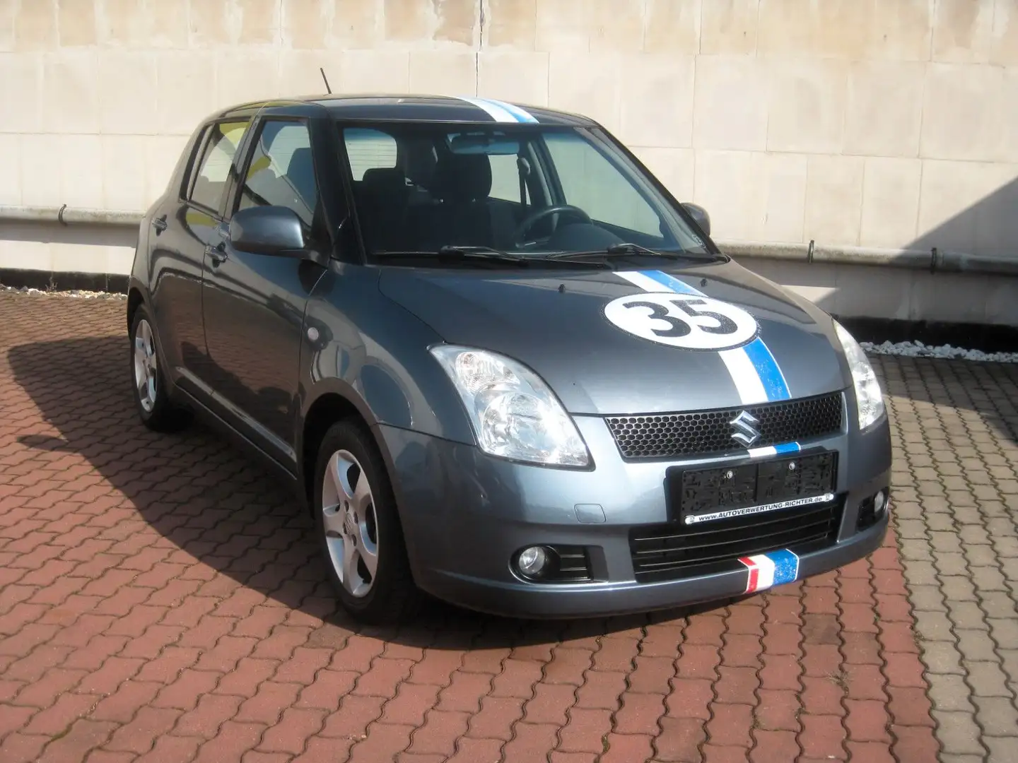 Suzuki Swift Lim. Comfort * Service + TÜV neu * Grijs - 1