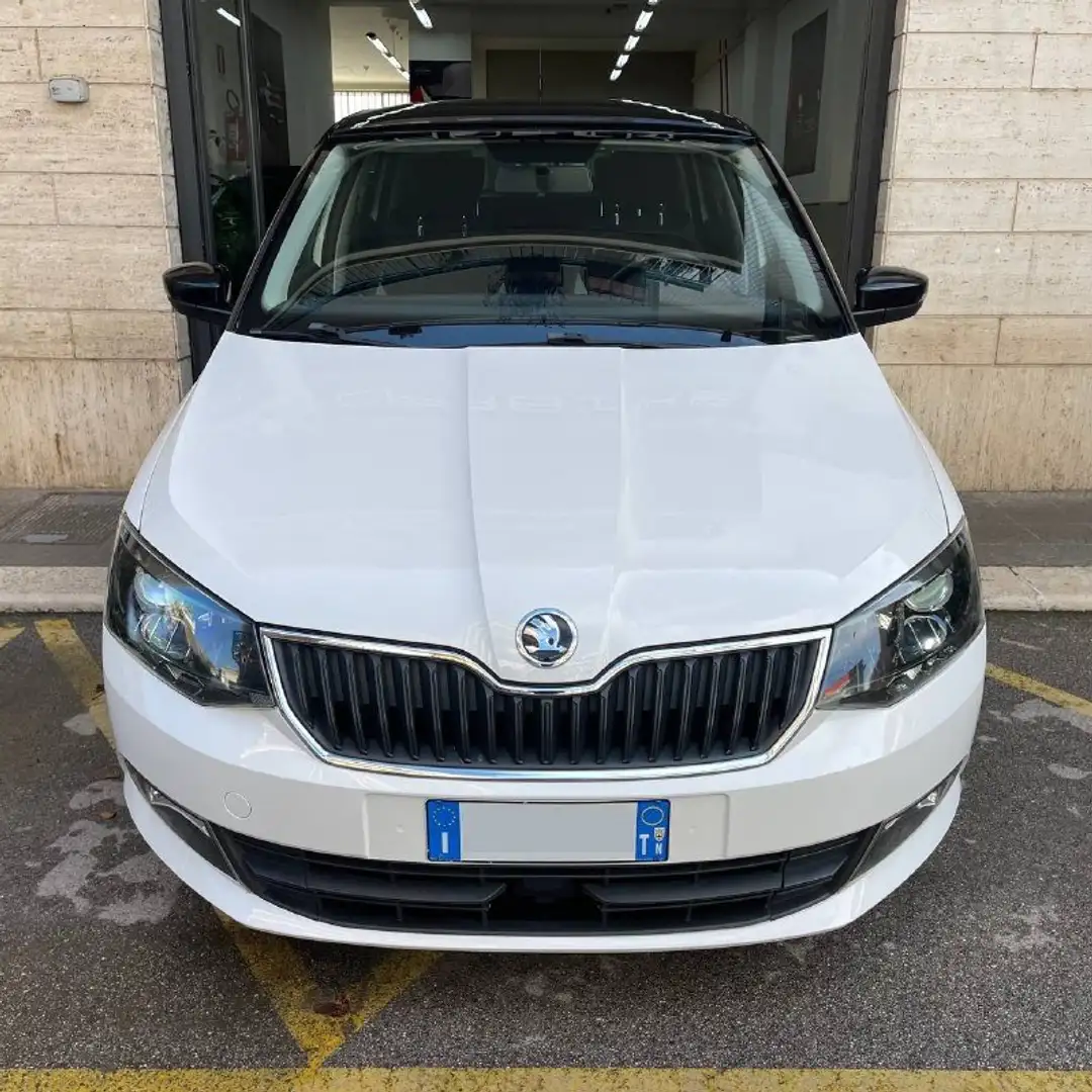 Skoda Fabia Fabia 1.4 tdi Twin Color Design Edition Nero 75cv Bianco - 1