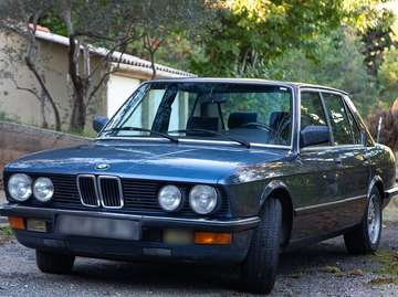 528i