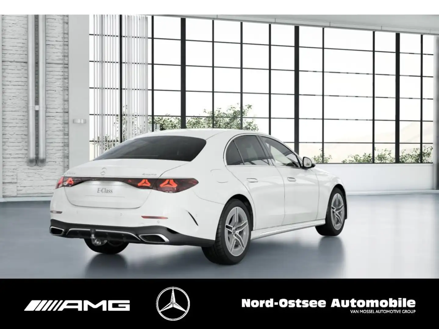 Mercedes-Benz E 300 e 4M AMG PREMIUM KEYLESS 360 AHK BURMESTER Wit - 2
