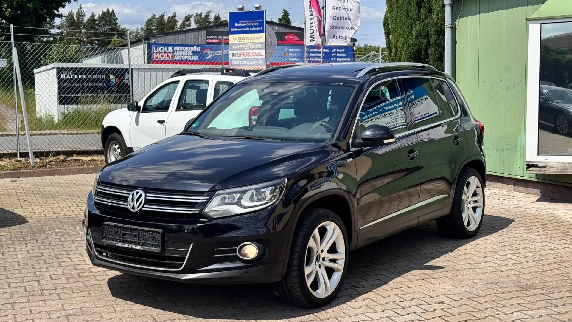Volkswagen Tiguan Sport & Style 4Motion Ahk/DSG/Panorama Nero - 1