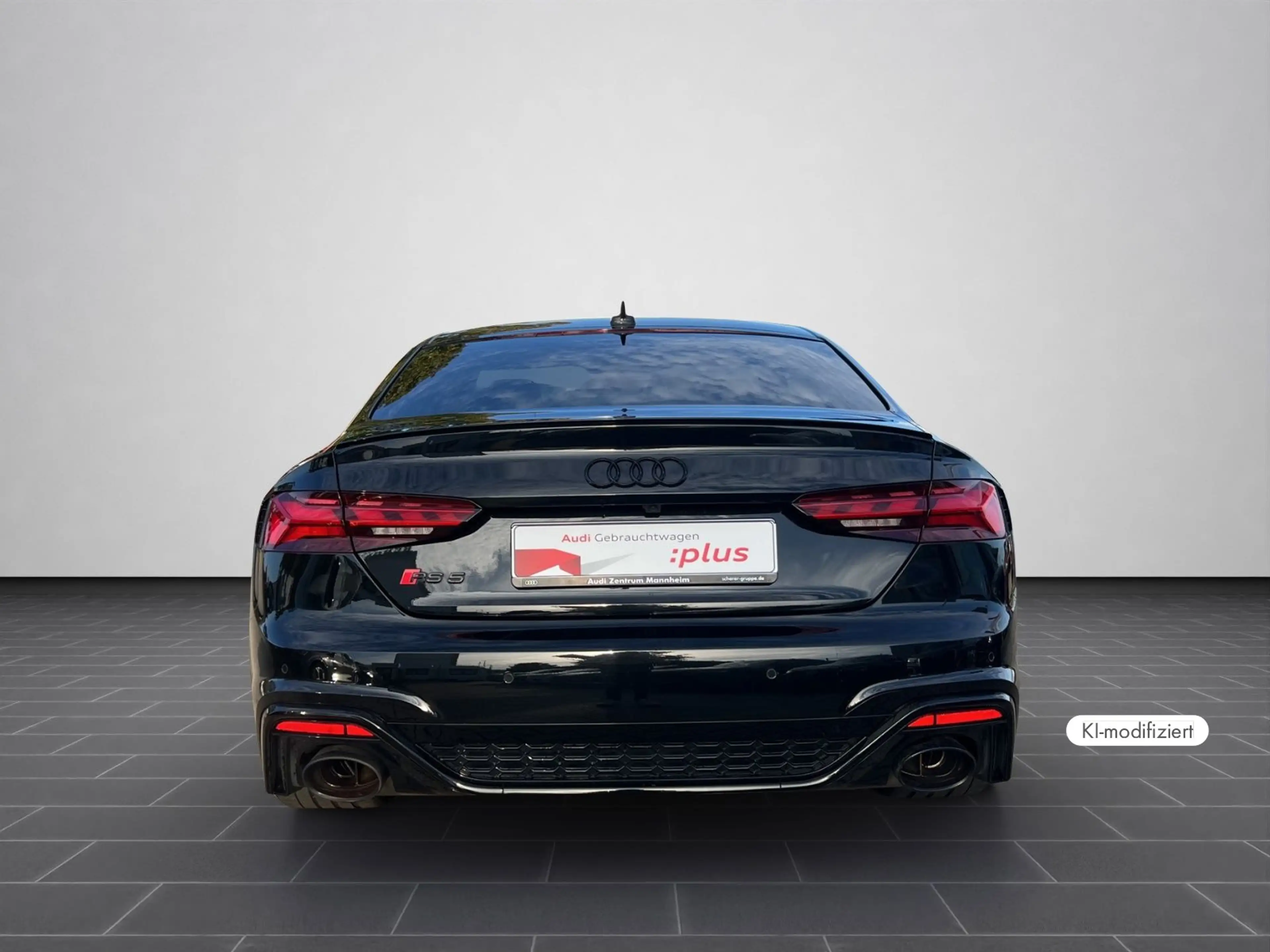 Audi RS5 331 kW tiptronic quattro PANO B&O HUD — photo 6