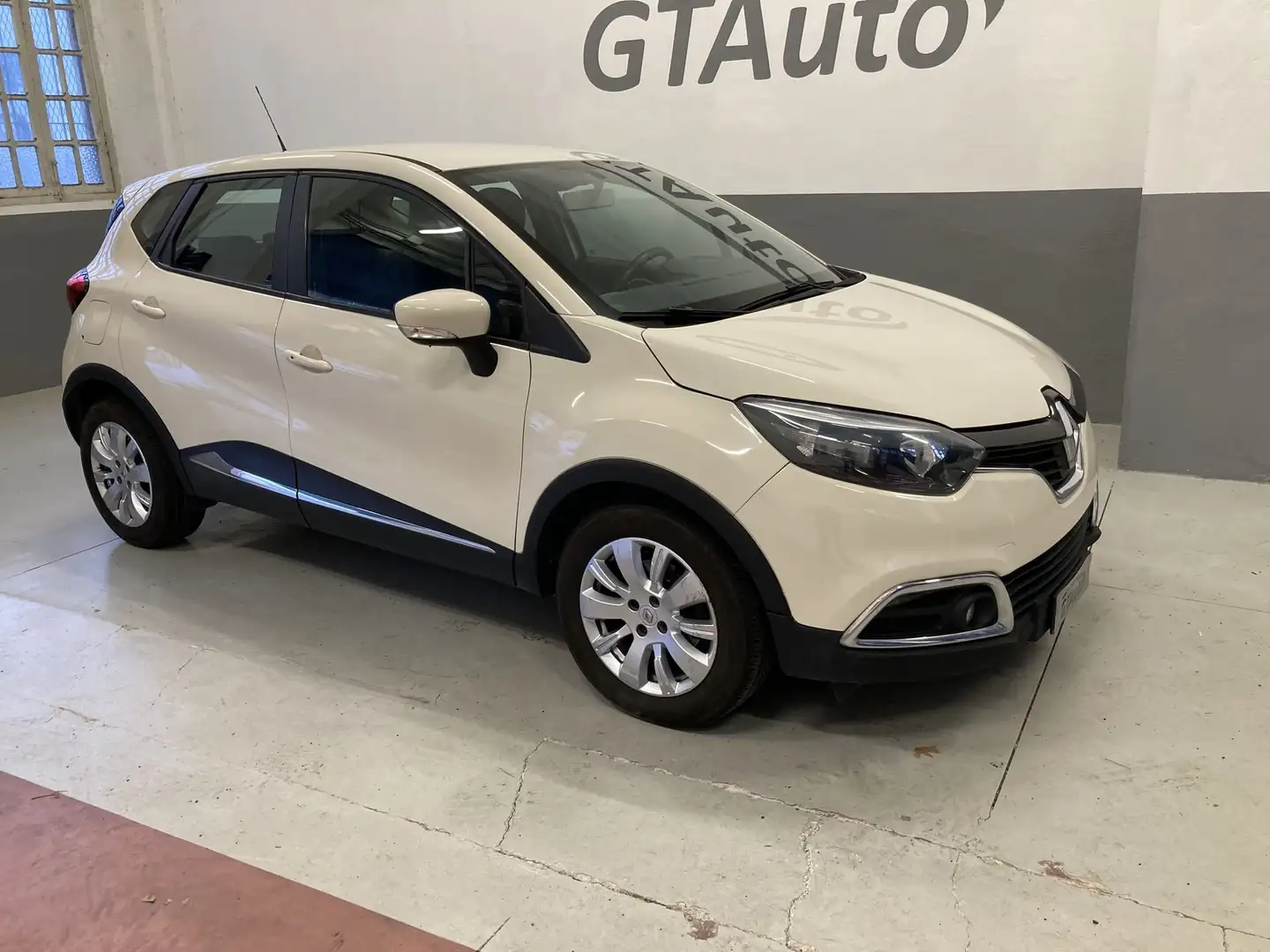 Renault Captur 1.5 dCi 8V 90 CV Start&Stop Energy ADATTA AI NEOP Beige - 1