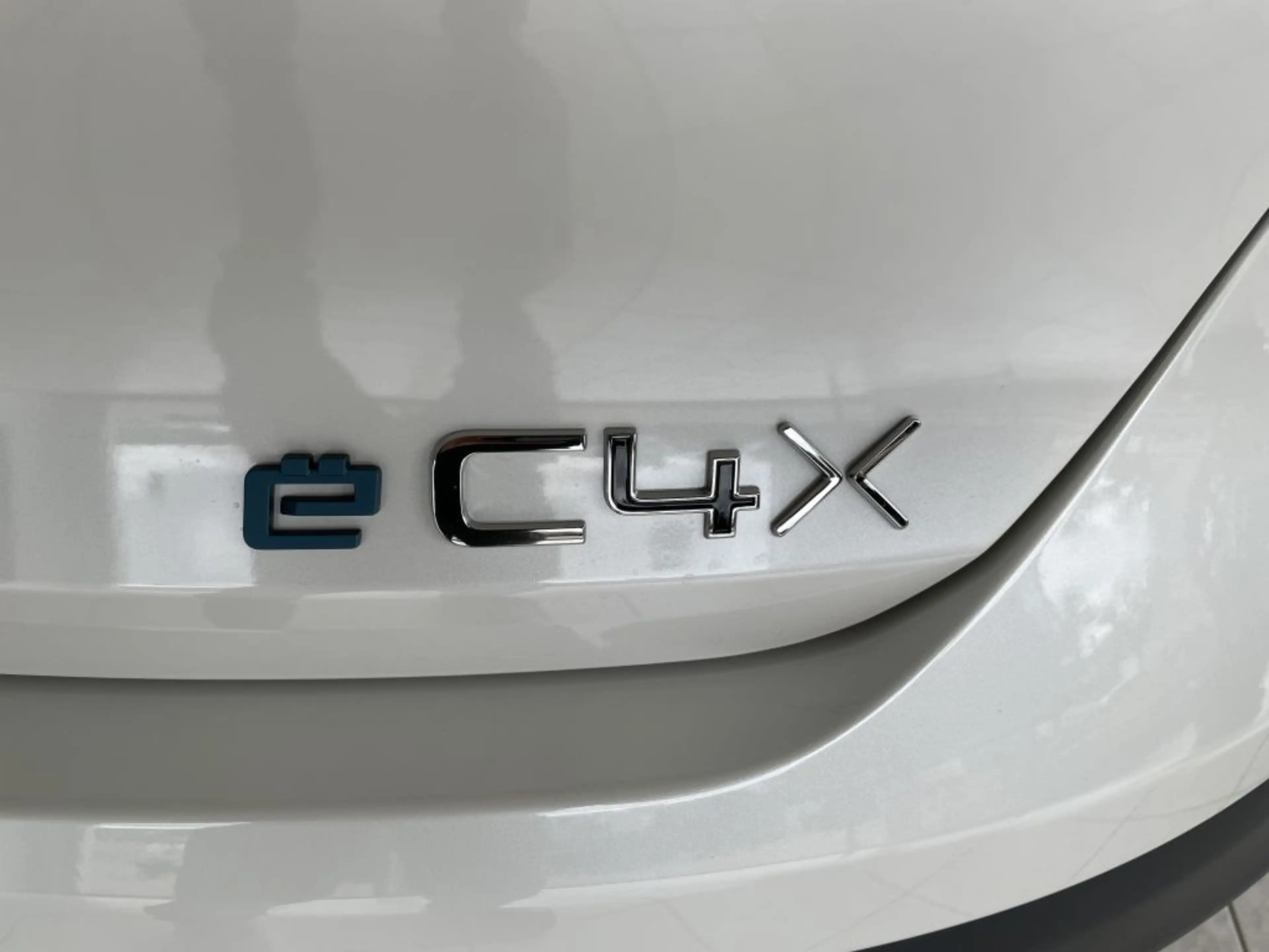 Citroen E-C4 Electric X SHINE*KAMERA*SHZ*LEDER*NAVI*SCHIEBEDACH* — photo 20