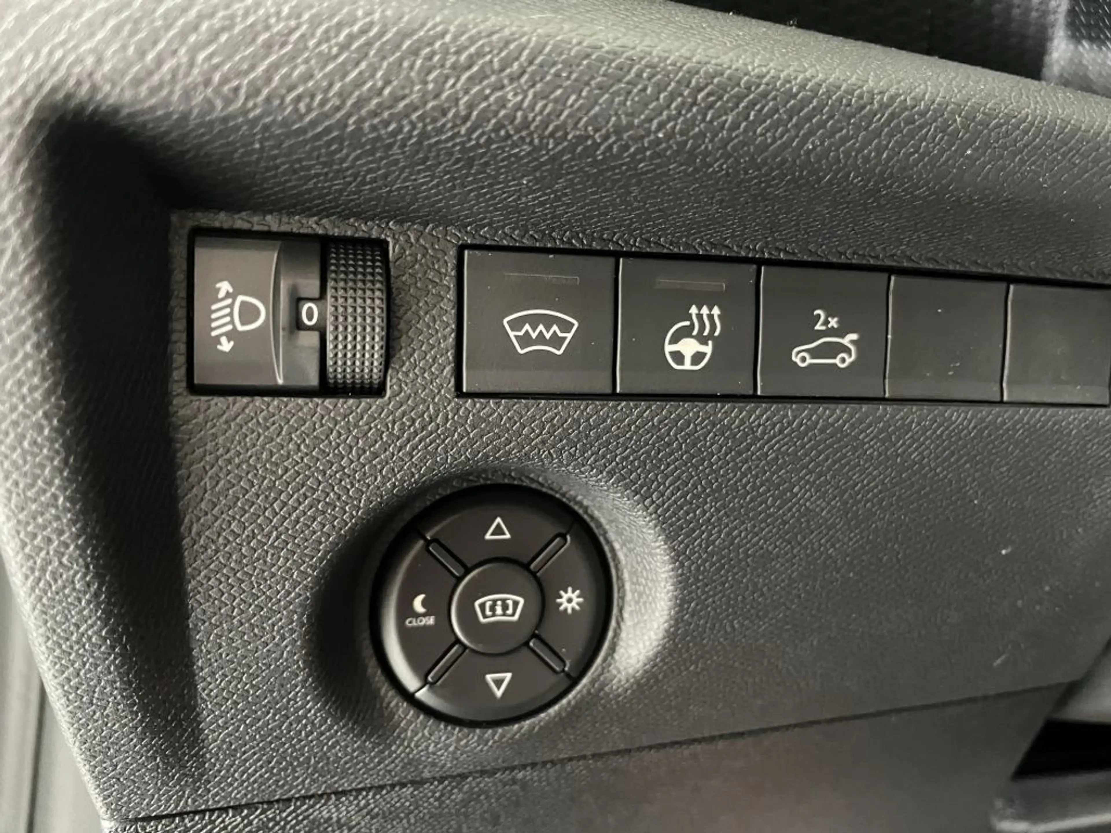 Citroen E-C4 Electric X SHINE*KAMERA*SHZ*LEDER*NAVI*SCHIEBEDACH* — photo 11