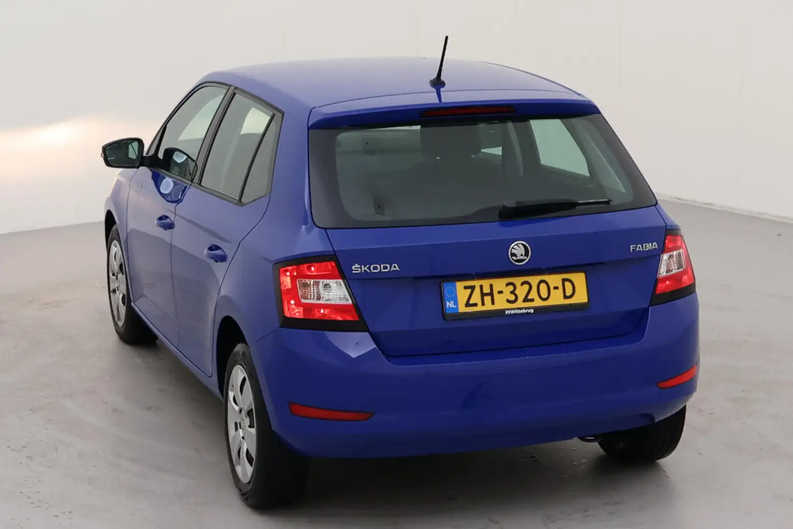 Skoda Fabia 1.0 Active / ZEER ZUINIG/ APP-CONNECT/ AIRCO Bleu - 2