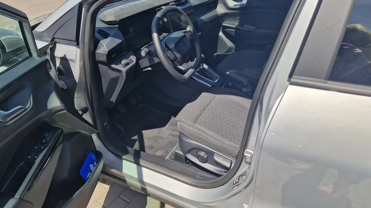 Ford Puma Titanium 14