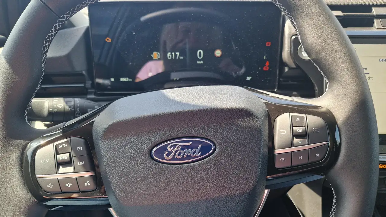 Ford Puma Titanium 13