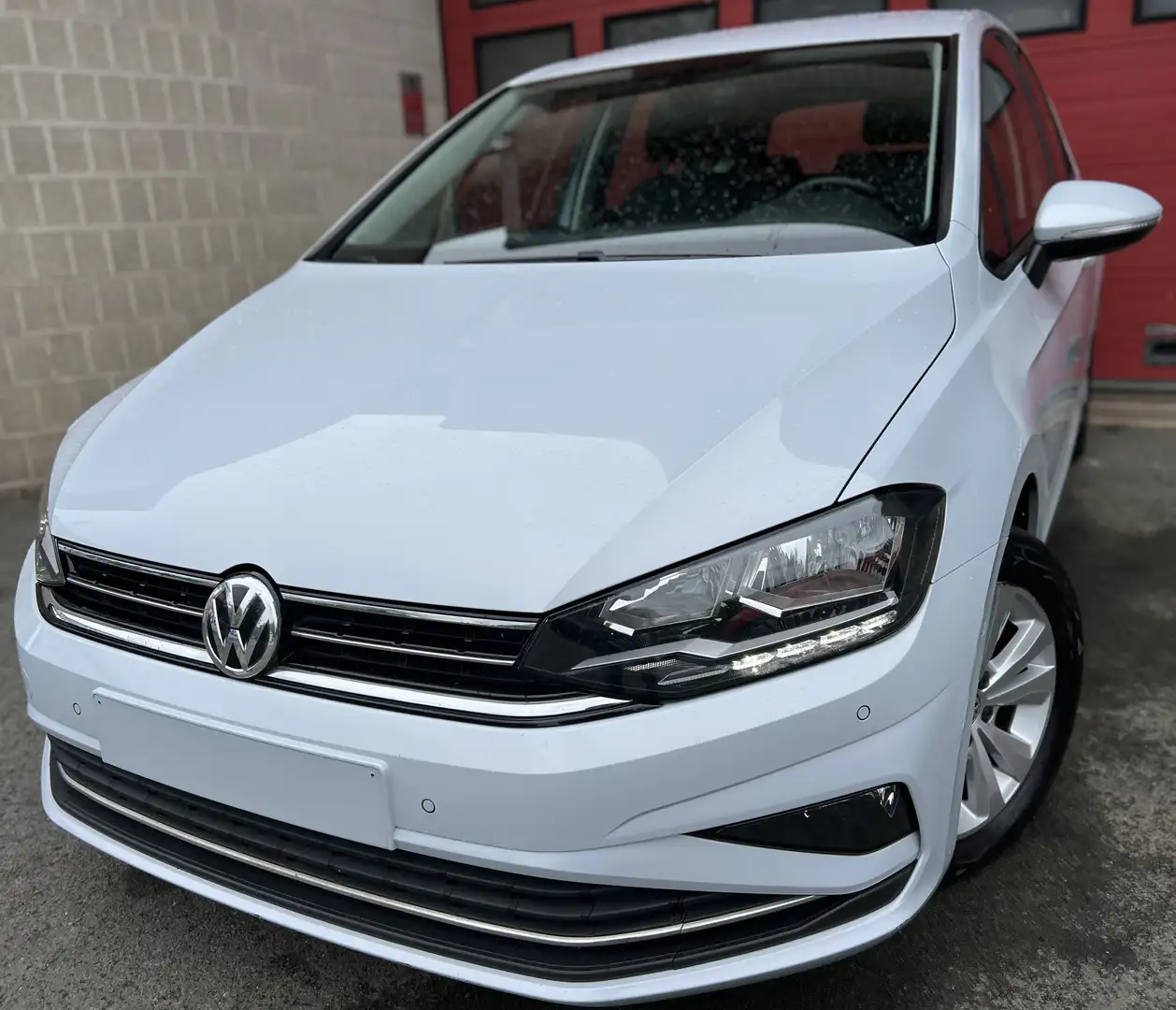 Volkswagen Golf Sportsvan 1.0 TSI BMT Join + CAMÉRA + NAVI + CAR-PASS Gris - 1