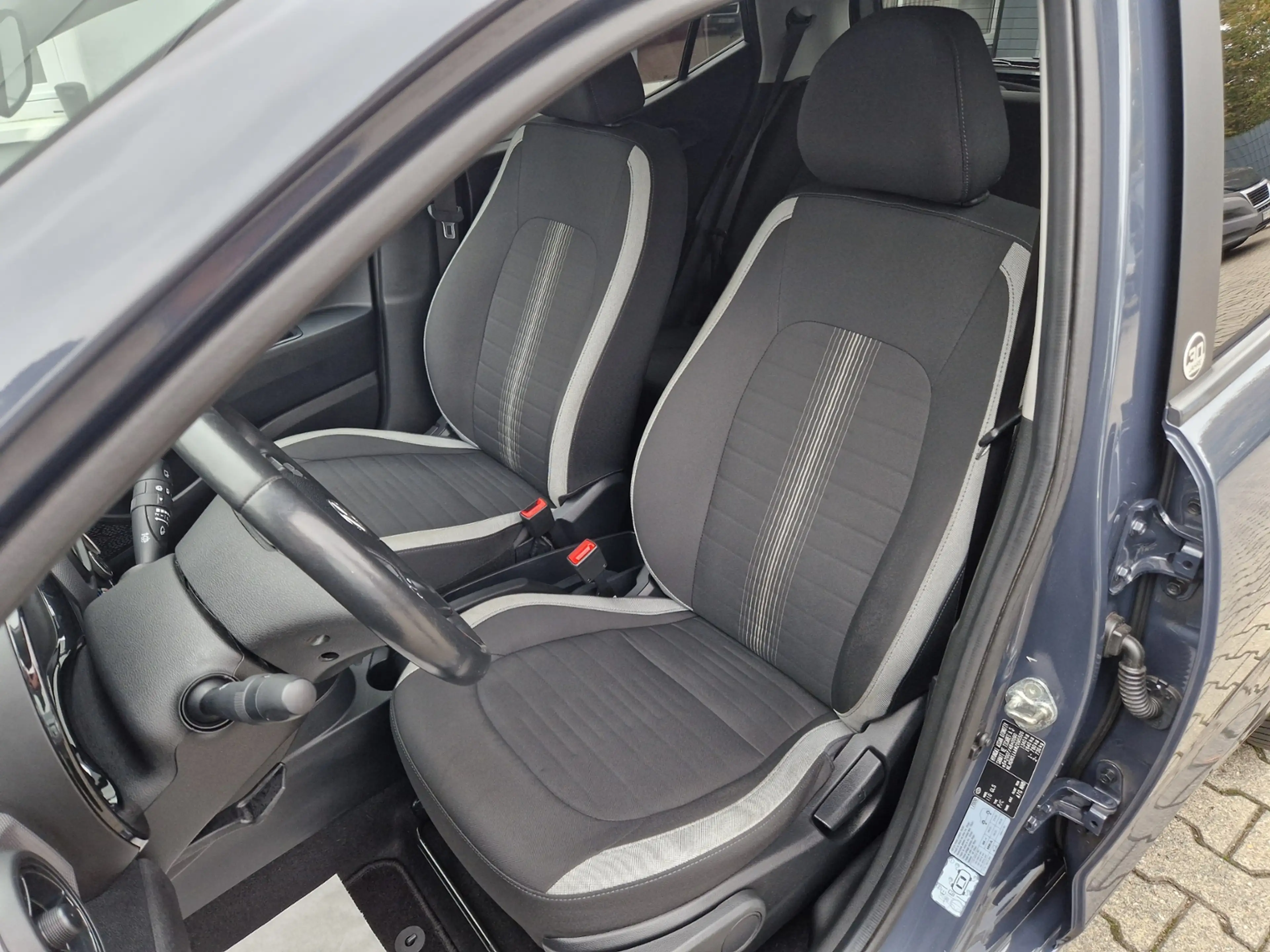 Hyundai i10 Edition 30+ 1.0*R-Kamera*Car play — photo 14