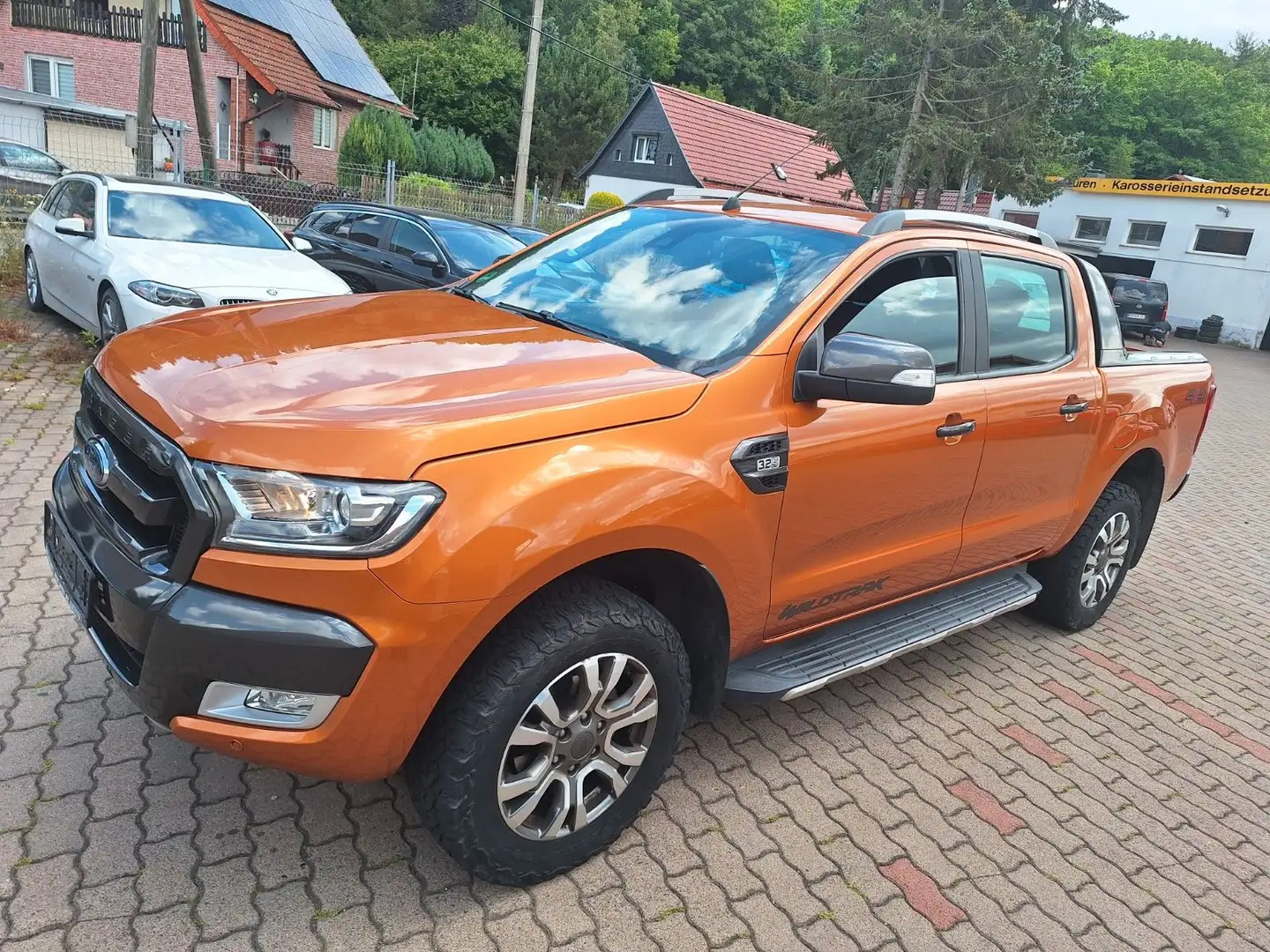 Ford Ranger Wildtrak Doppelkabine 4x4 Orange - 2