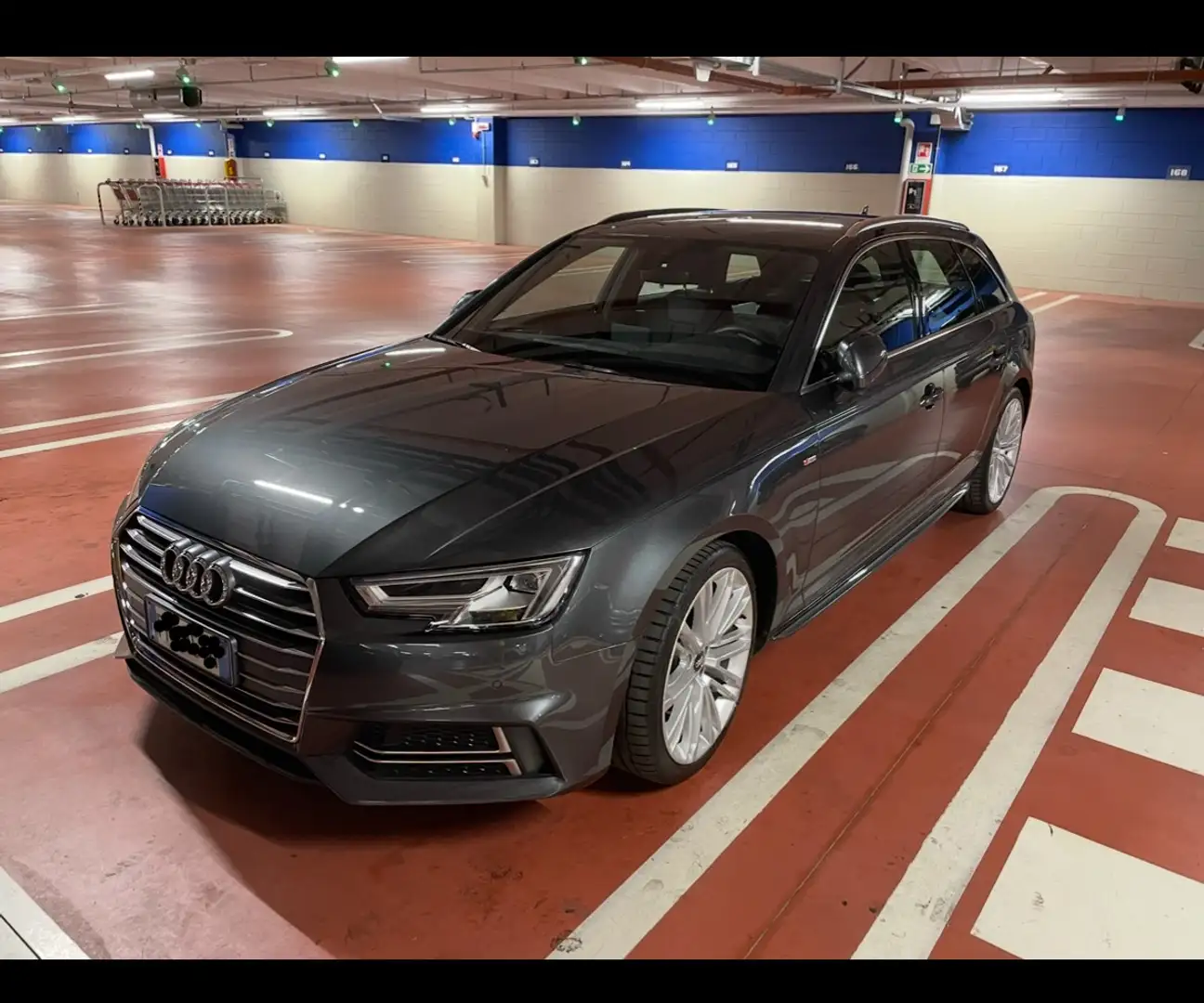 Audi A4 Avant 2.0 tdi sline - 1