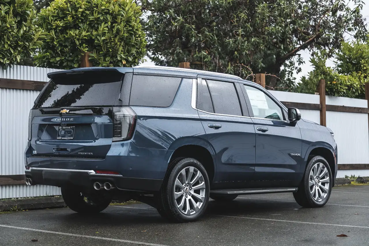 Chevrolet Tahoe снимка Chevrolet Tahoe