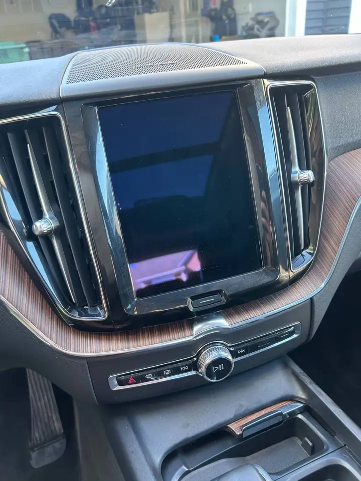 Volvo XC60 photo Volvo XC60
