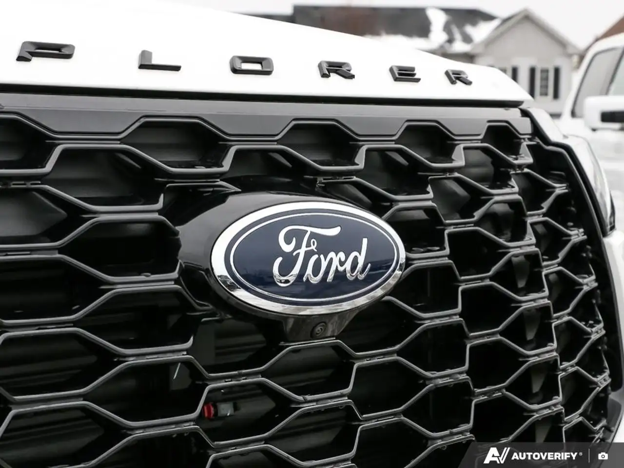Ford Explorer photo Ford Explorer