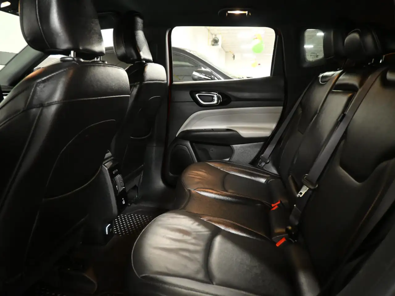 Jeep Compass снимка Jeep Compass