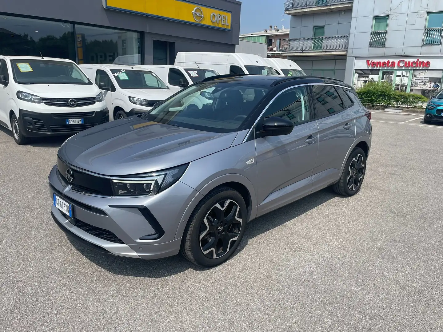 Opel Grandland Grandland 1.5 ecotec Ultimate 130CV *AZIENDALE* Gris - 1