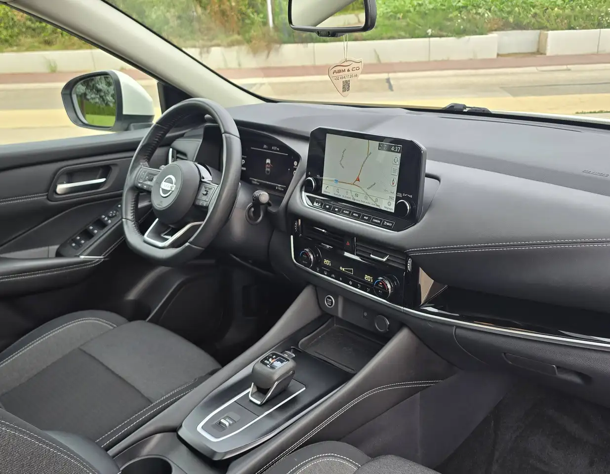 Nissan Qashqai 1.3 Hybride * Toit Pano Cam LED * GAR 12M, миниатюра 21