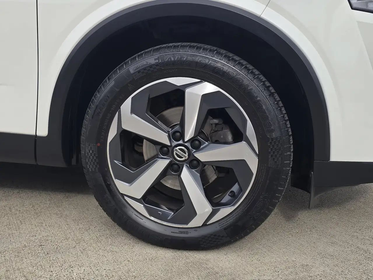 Nissan Qashqai 1.3 Hybride * Toit Pano Cam LED * GAR 12M, миниатюра 12