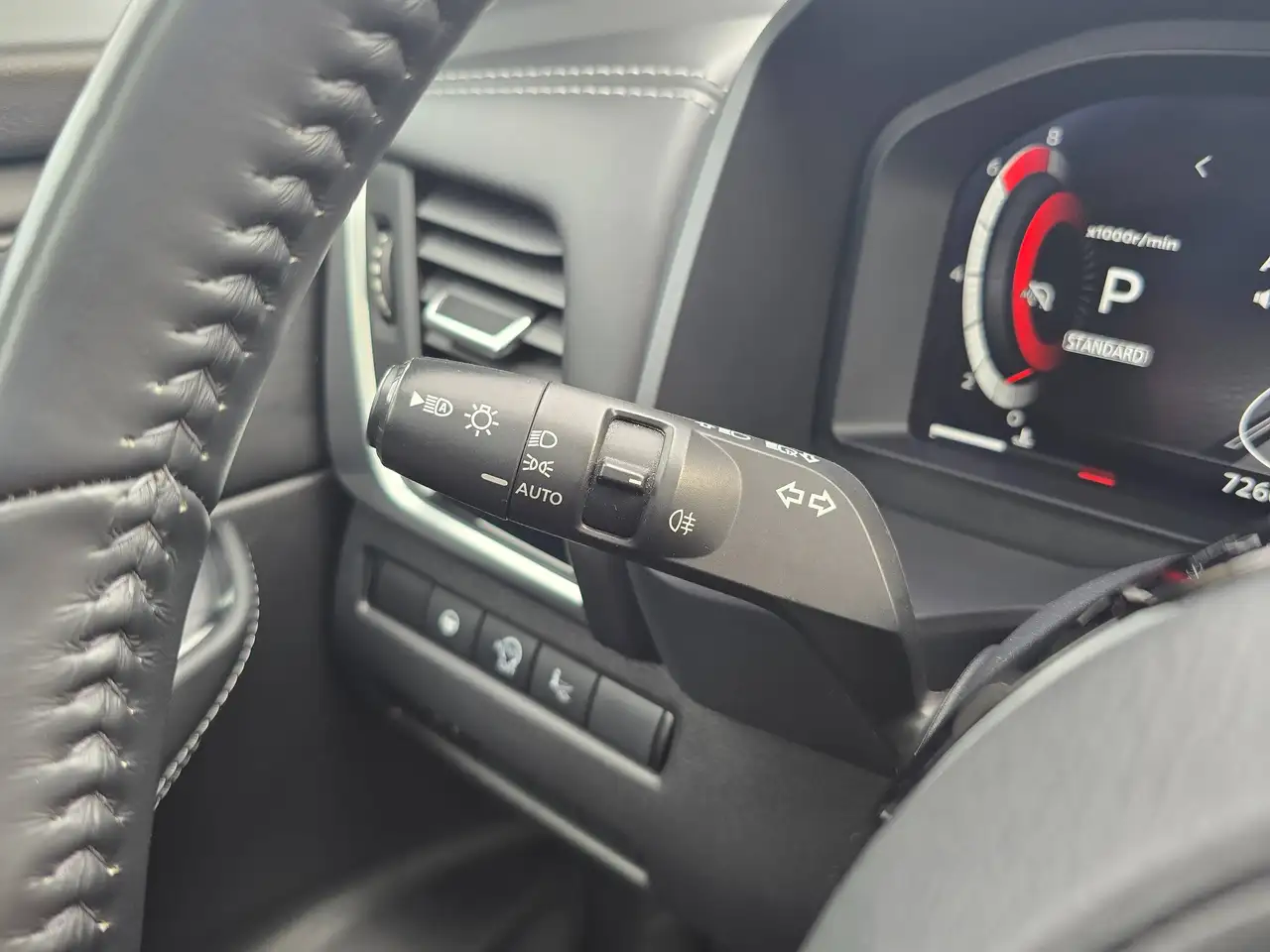 Nissan Qashqai 1.3 Hybride * Toit Pano Cam LED * GAR 12M, миниатюра 29