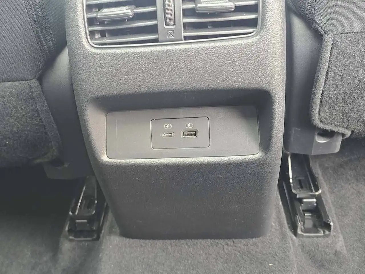 Nissan Qashqai 1.3 Hybride * Toit Pano Cam LED * GAR 12M, миниатюра 20