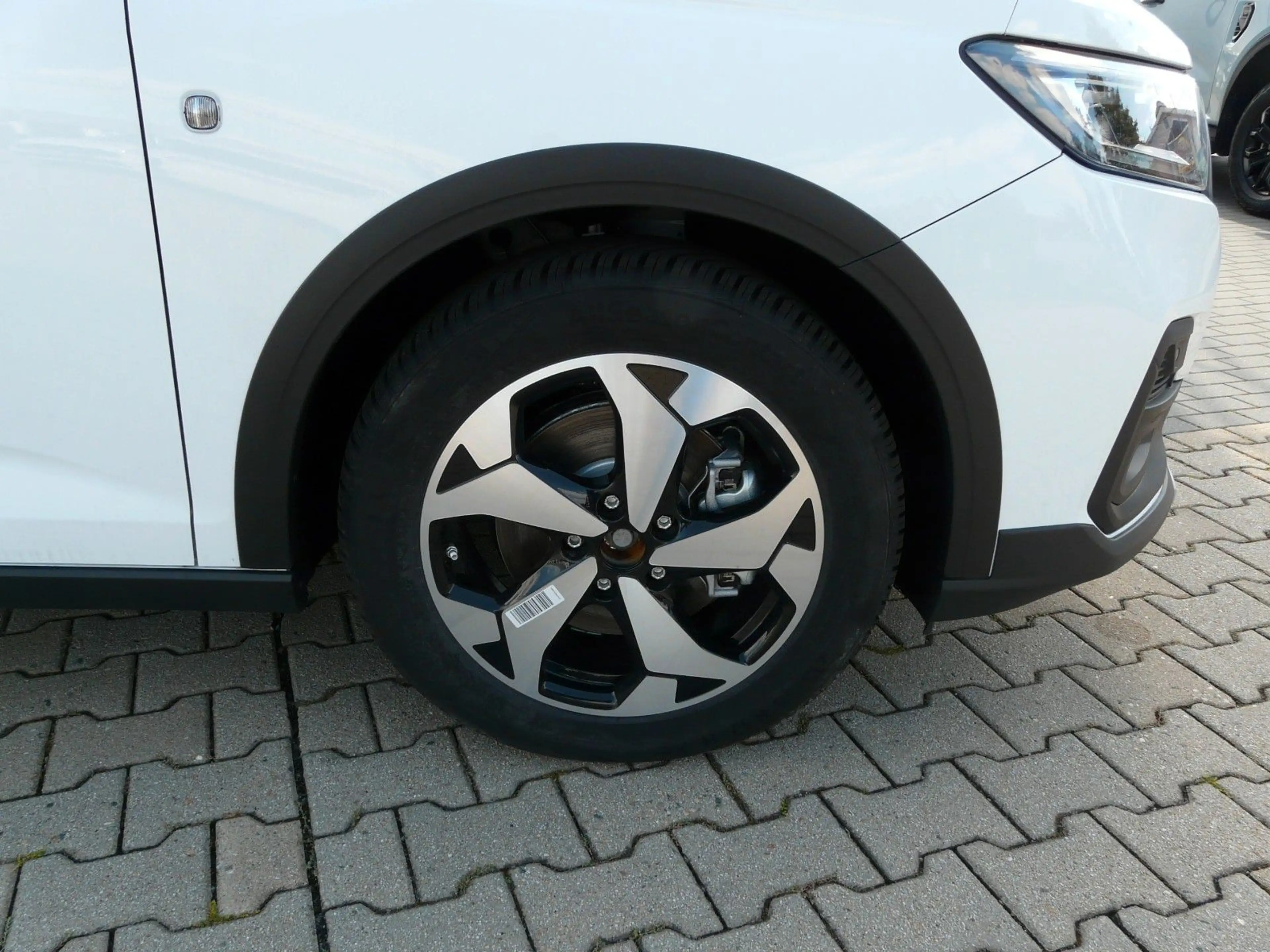 Ford Tourneo Connect Grand Tourneo Connect Active *AWD* — photo 10