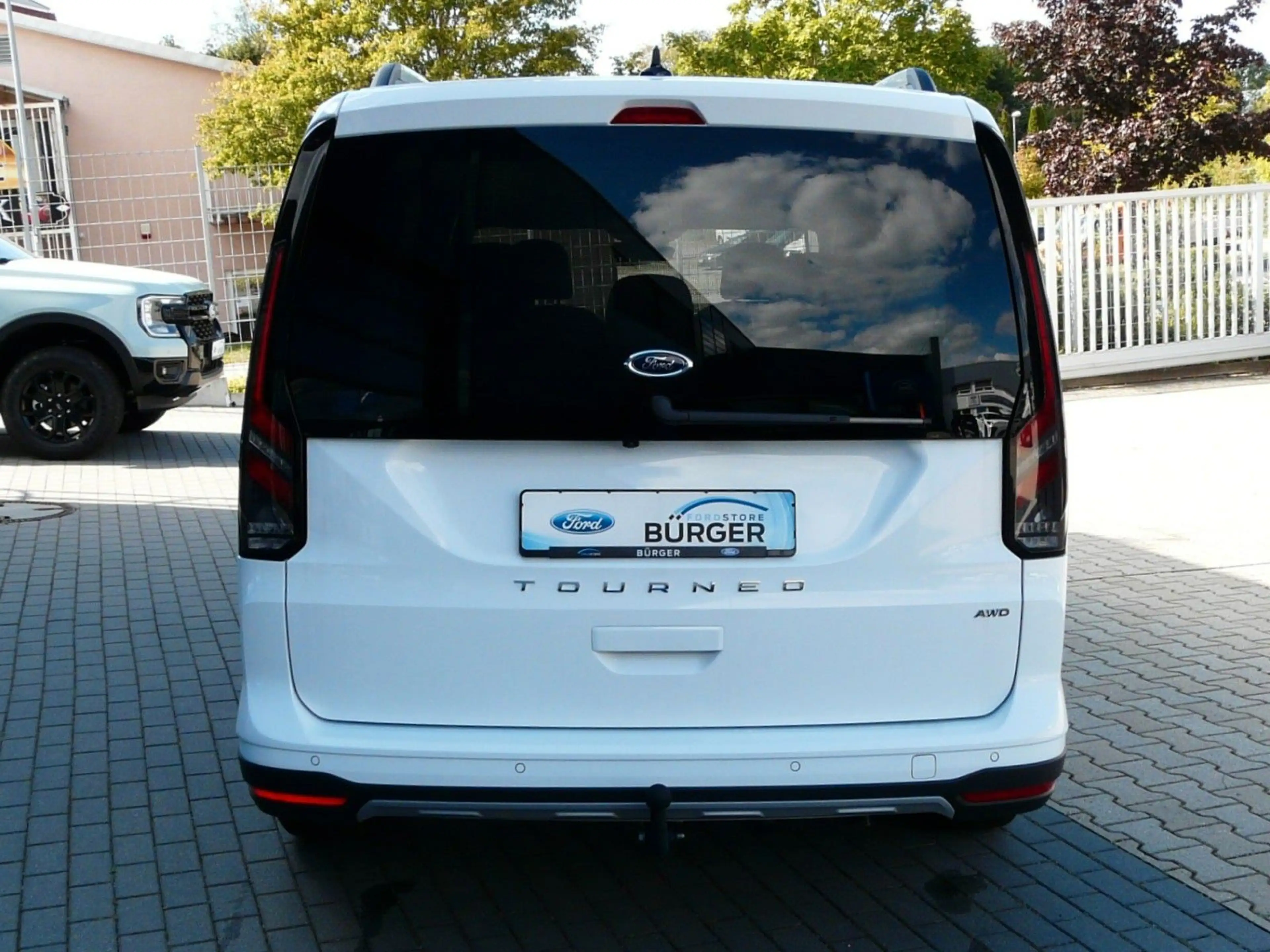 Ford Tourneo Connect Grand Tourneo Connect Active *AWD* — photo 4