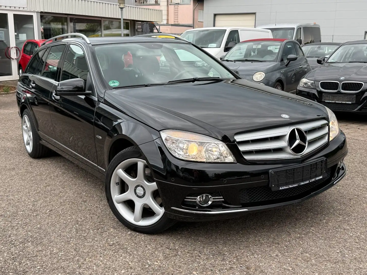 Mercedes-Benz C 200 T Kompressor-SHZ-Alu-PDC-Navi-Teilleder Schwarz - 1