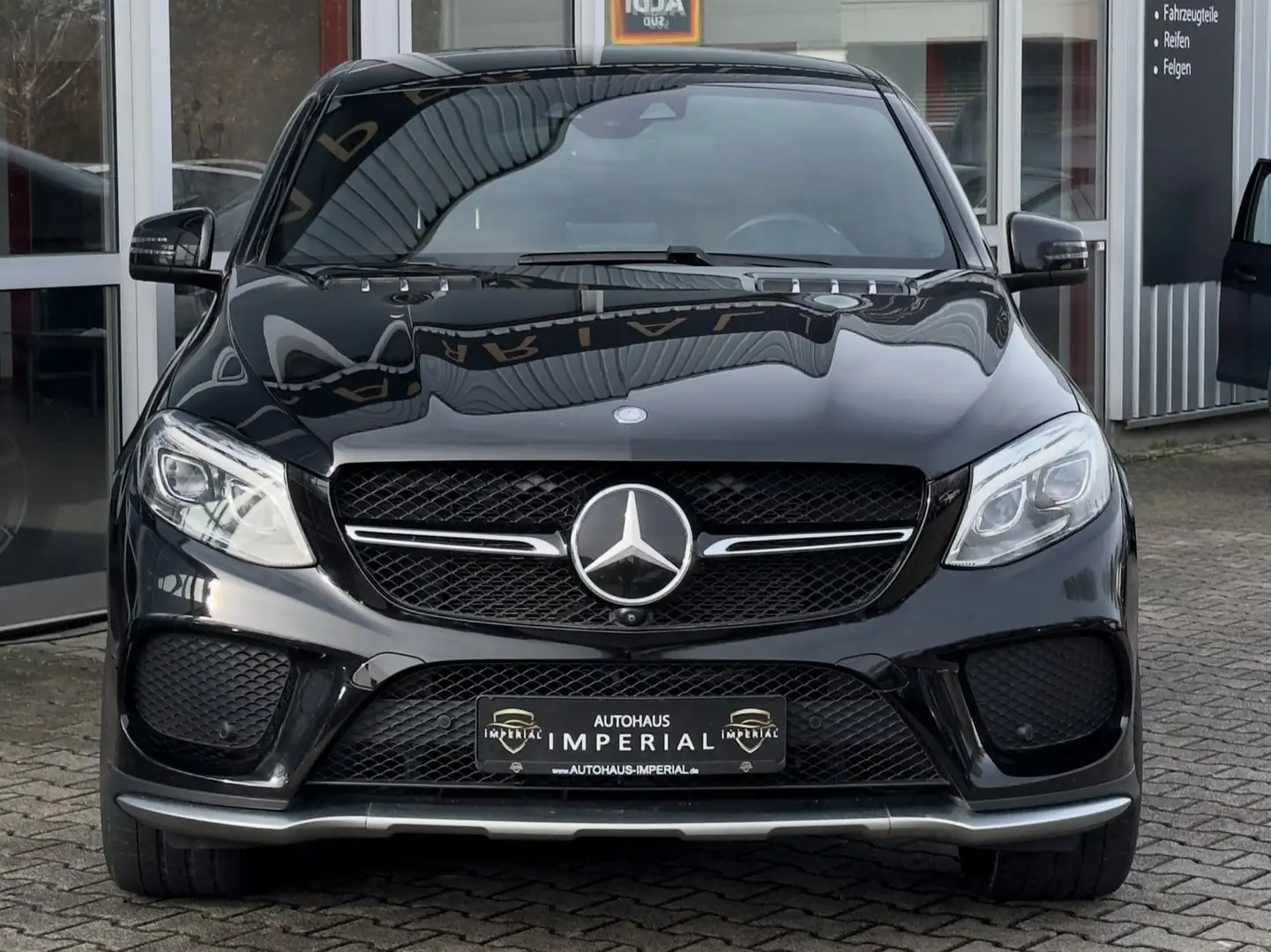 Mercedes-Benz GLE 43 AMG SITZBELÜFT+STNDH+AIRM+ACC+360+COMA+21 Чорний - 2