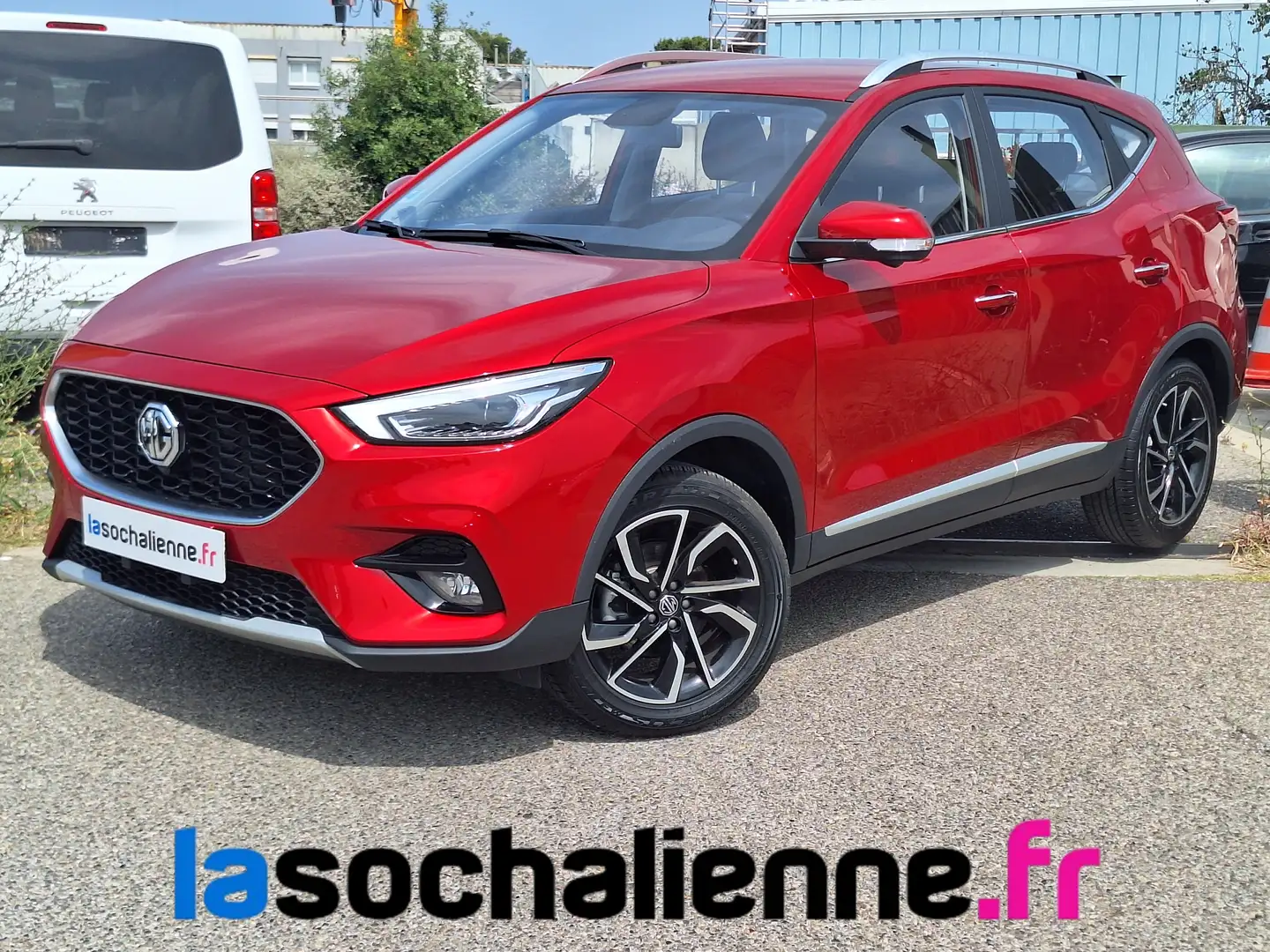 MG ZS 1.5L VTI-Tech 106ch 2WD Luxury Rouge - 1