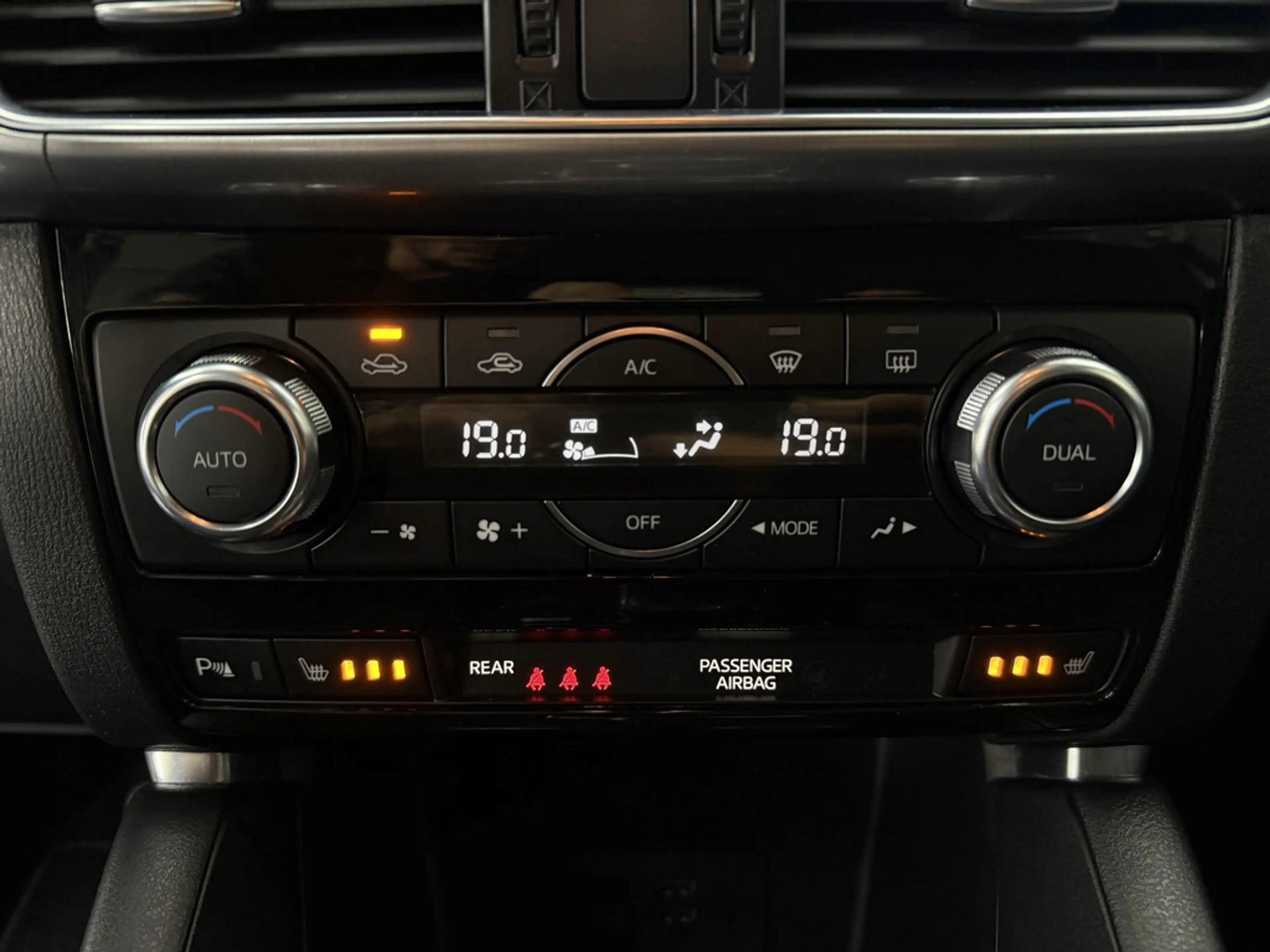 Mazda CX-5 2.2 SkyActive-D AWD Exclusive-Line, LED — photo 12