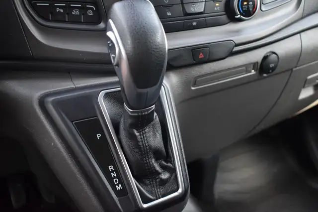 Ford Transit view 18