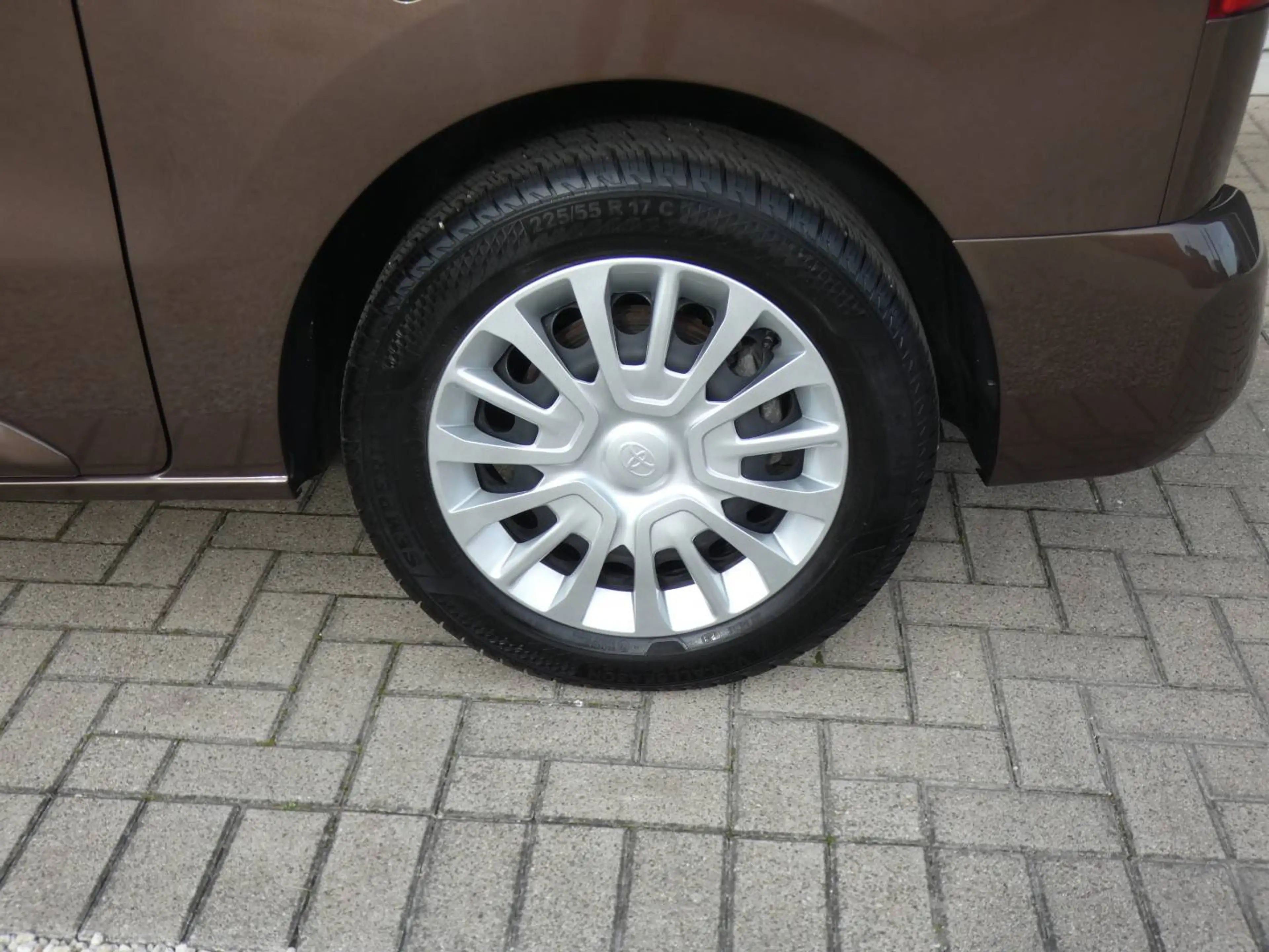 Toyota Proace Verso 2.0D AUTOMAAT 177pk MPV 8PL +Carplay +GPS +Zetelverwarming +Parkeercamera +3 zone airco — photo 6