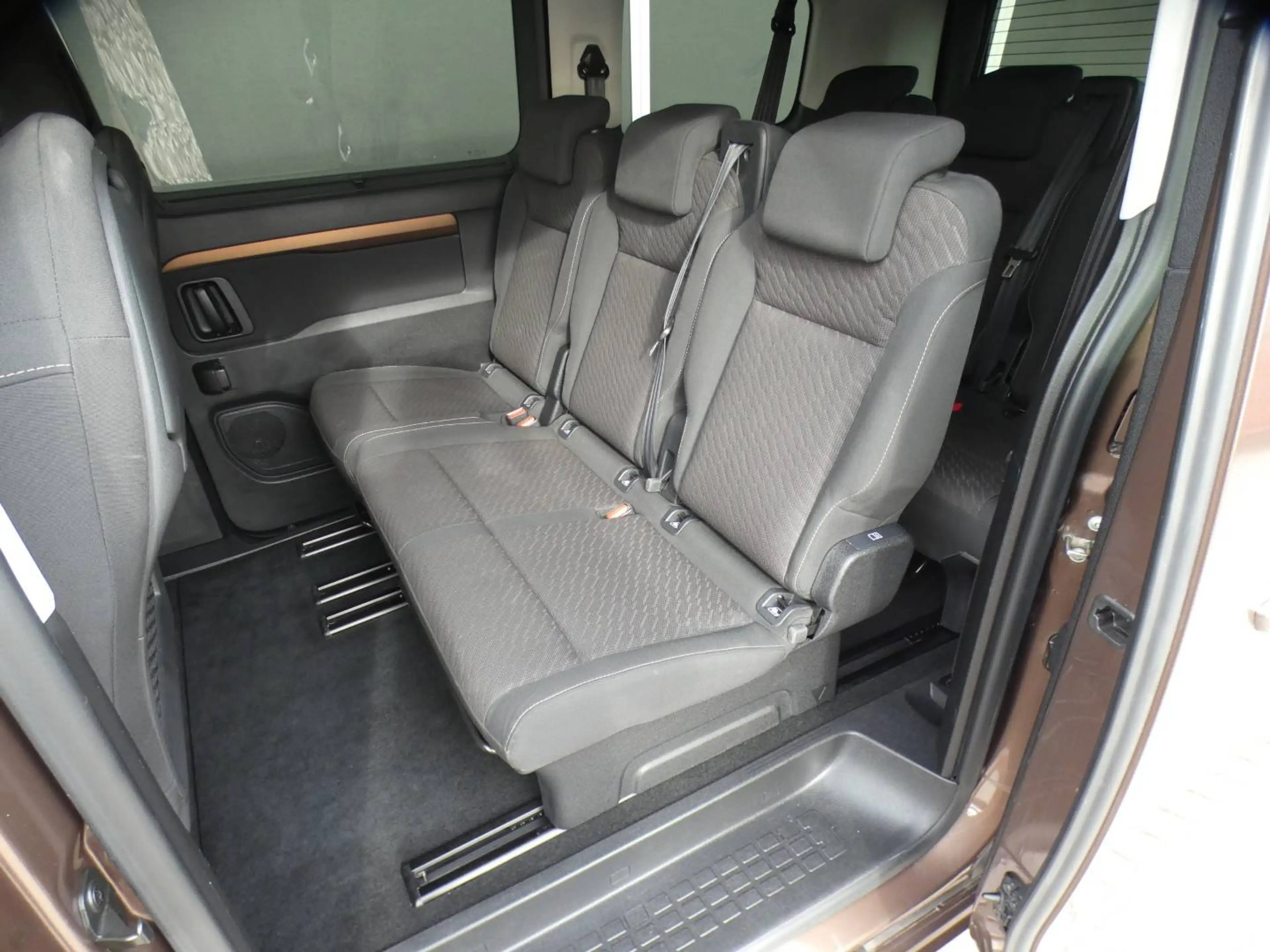 Toyota Proace Verso 2.0D AUTOMAAT 177pk MPV 8PL +Carplay +GPS +Zetelverwarming +Parkeercamera +3 zone airco — photo 10