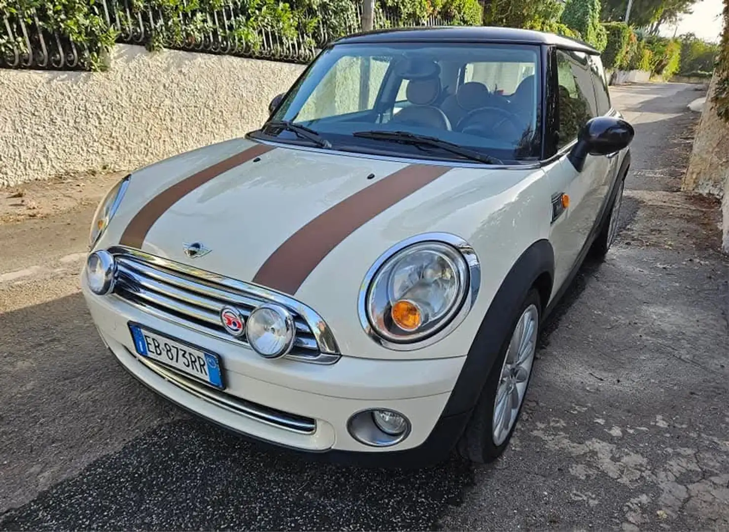MINI Cooper Mini III R56 Hatchback 1.6 50 Mayfair 120cv Beige - 1