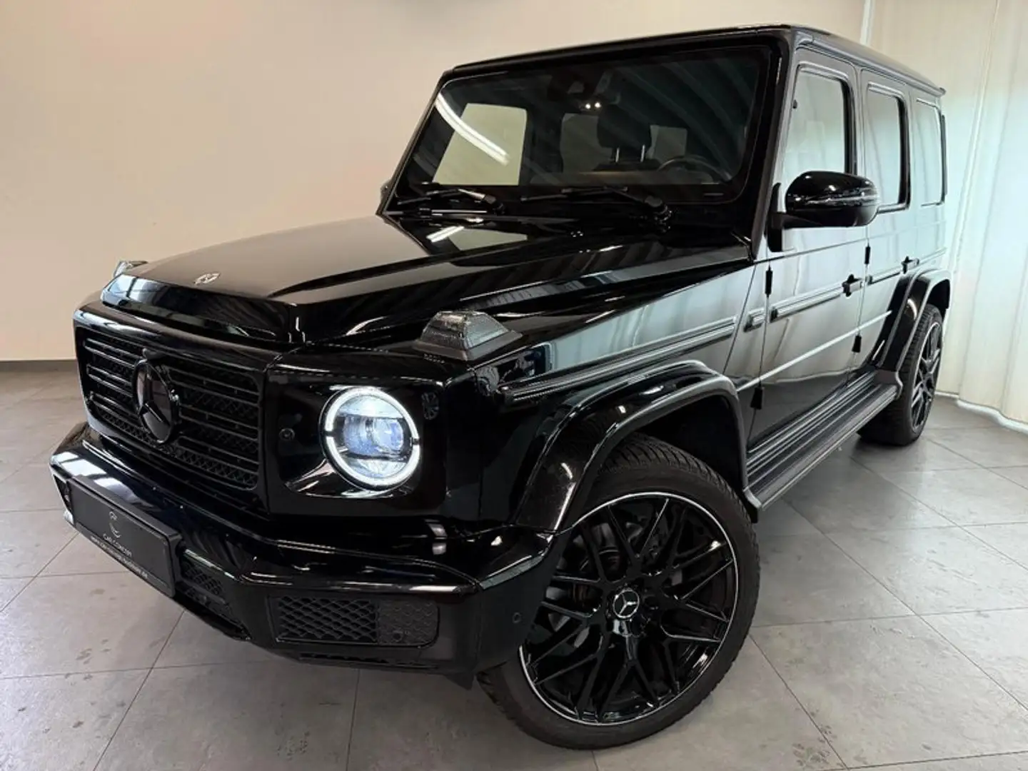 Mercedes-Benz G 400 d S-DACH AHK StHz 22" AMG 360° BURMESTER Noir - 1