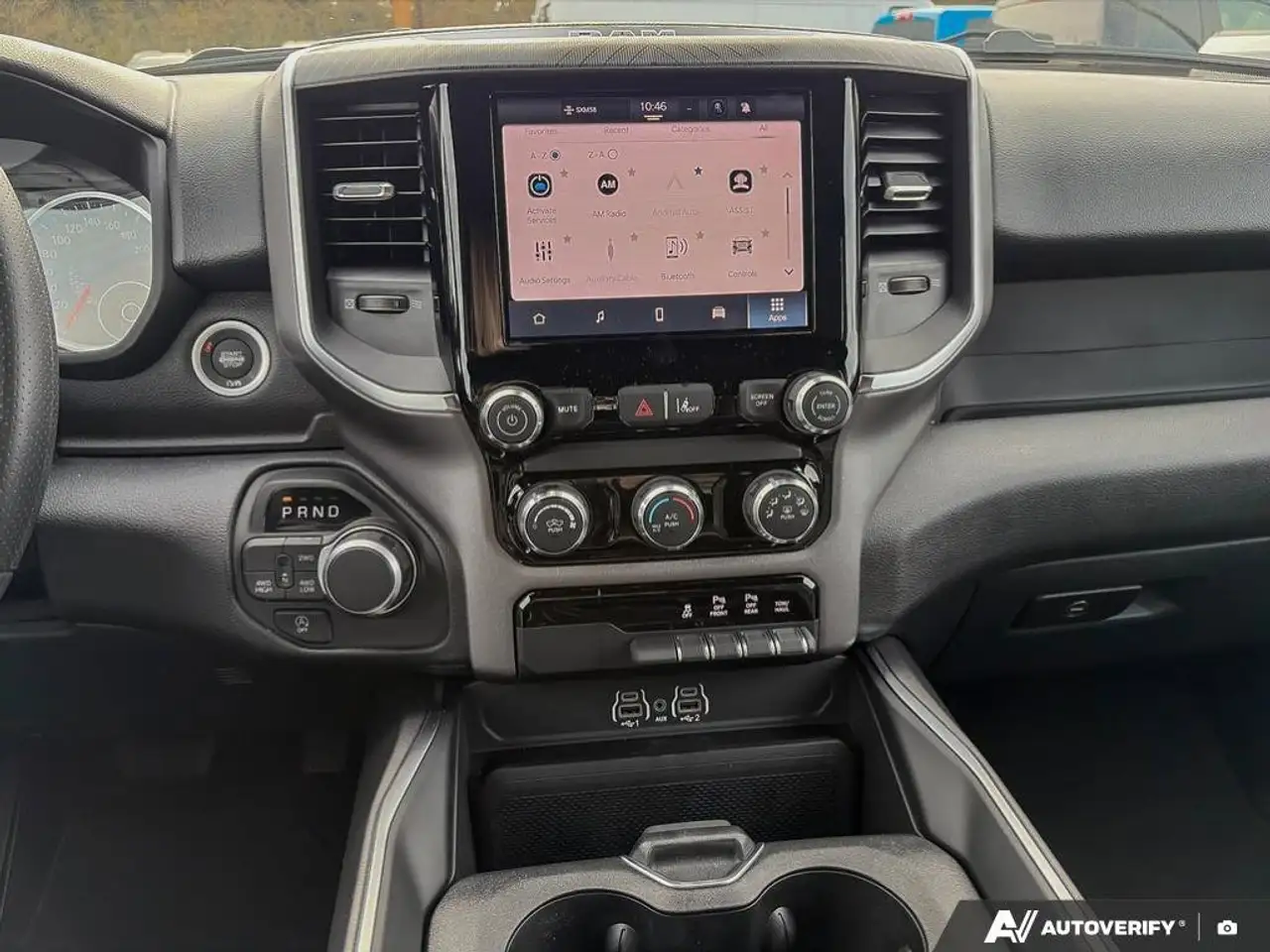RAM 1500 снимка RAM 1500