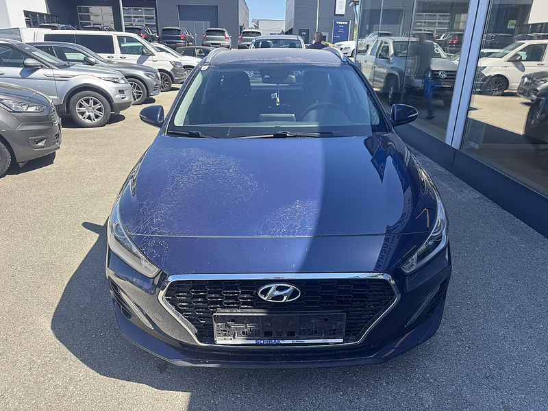 Hyundai i30 CW 1,0 T-GDI Level 4 — photo 3