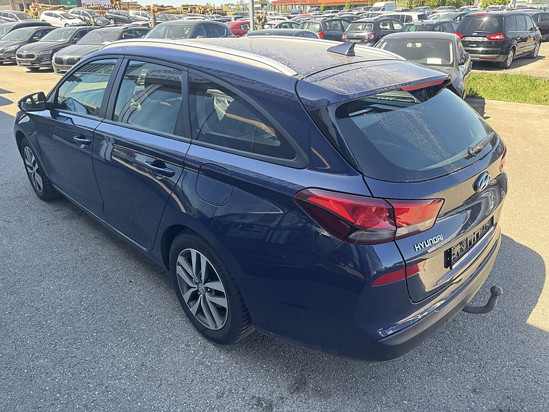 Hyundai i30 CW 1,0 T-GDI Level 4 — photo 7