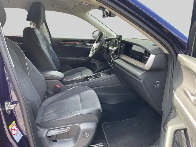 Volkswagen Tayron view 4