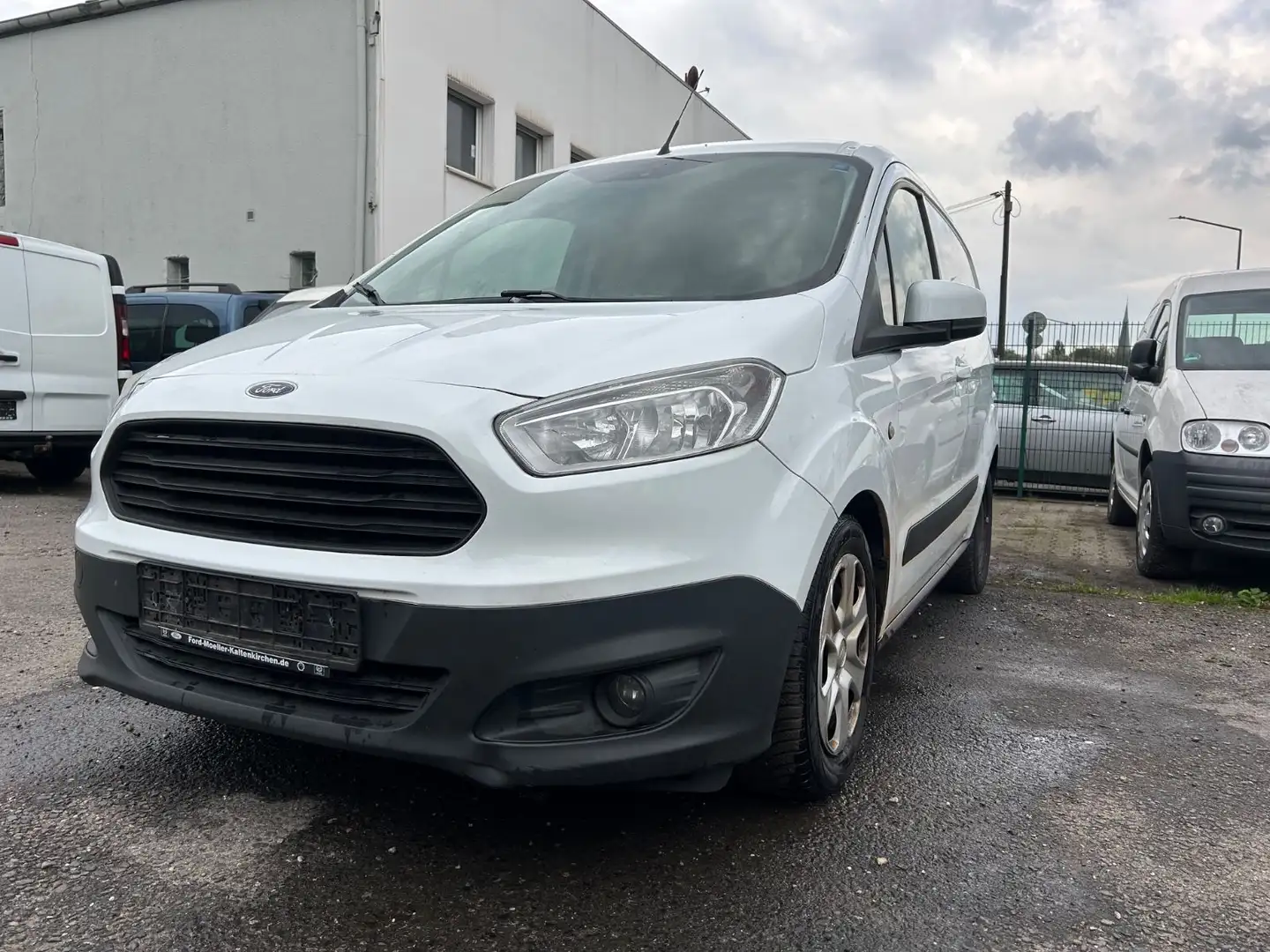 Ford Transit Courier 1.5 TDCI TREND*KLIMA*1-HAND Weiß - 1