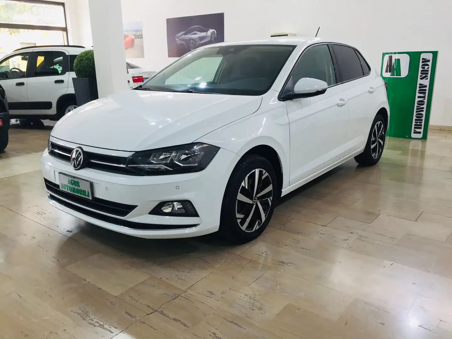 Volkswagen Polo 1.0 TSI Highline BMT 110cv DSG Bianco - 1