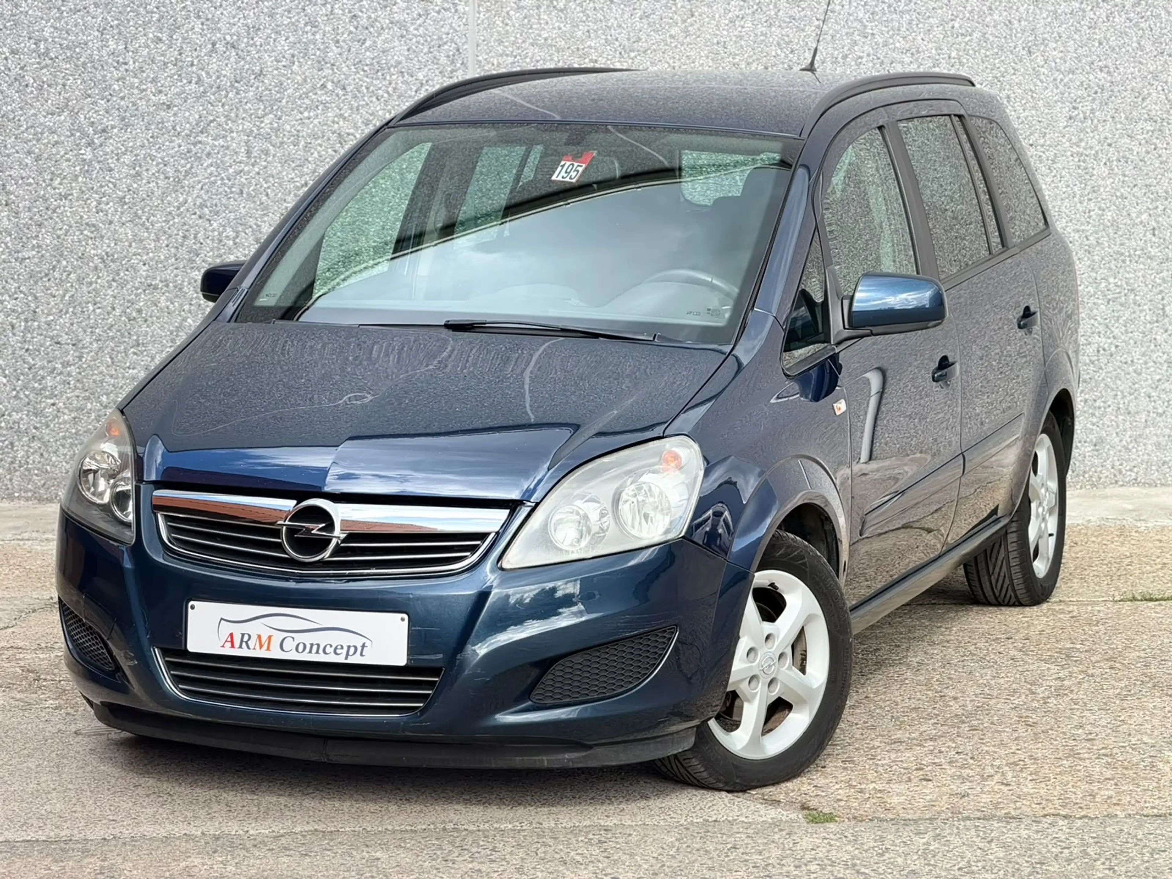 Opel Zafira Zafira 1.8 essence 7 places 2012 *89000km*