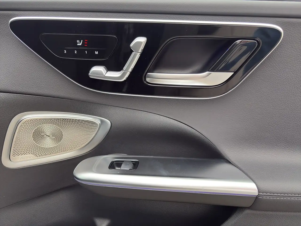 Mercedes-Benz C 300 d T EDITION AMG AHK DIGLIGHT 360° MEMORY 15