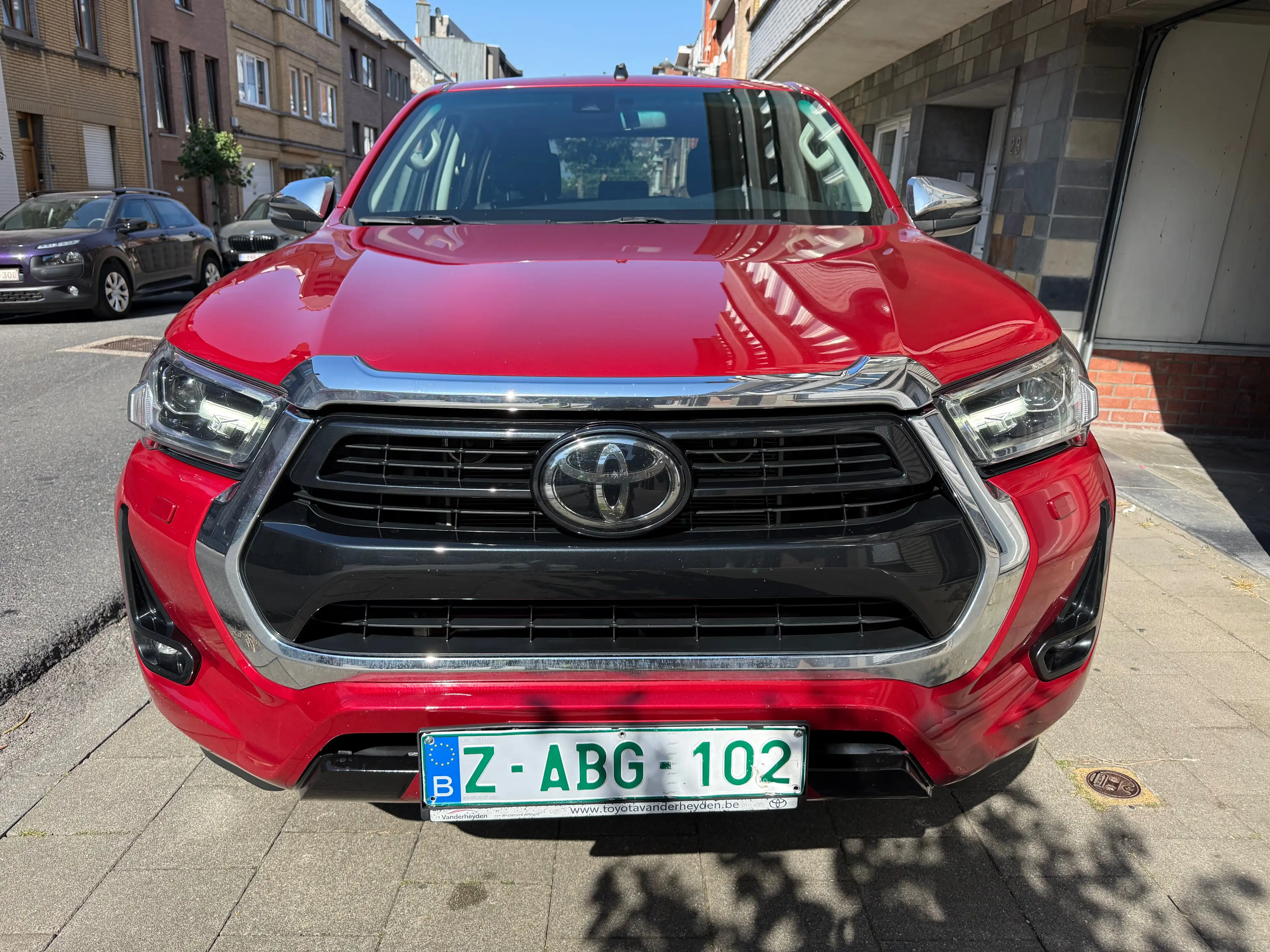 Toyota Hilux 2.4 D-4D 4WD AUTOMATIQUE 100%BELGE ÉTAT NEUF ✅ — photo 3