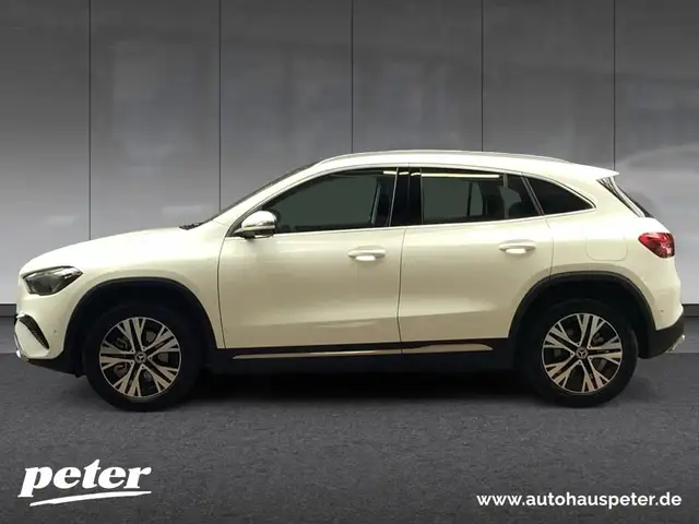 Mercedes-Benz GLA 220 4M Progressive/Advanced/Offroad/LED/360°