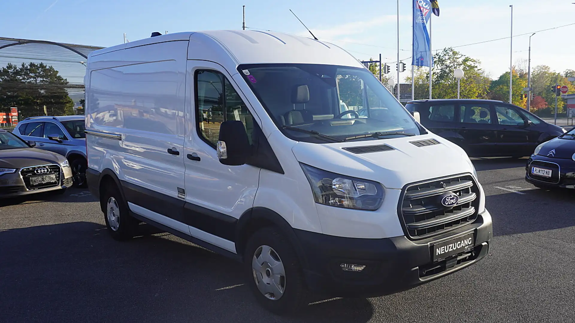 Ford Transit Kasten 2,0 EcoBlue L2H2 350 Trend Weiß - 1