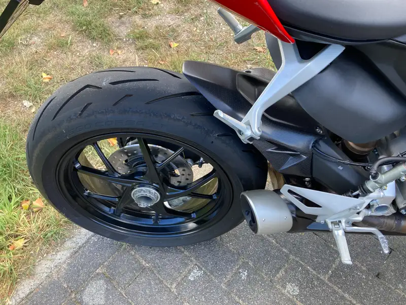 Ducati Streetfighter - foto 5