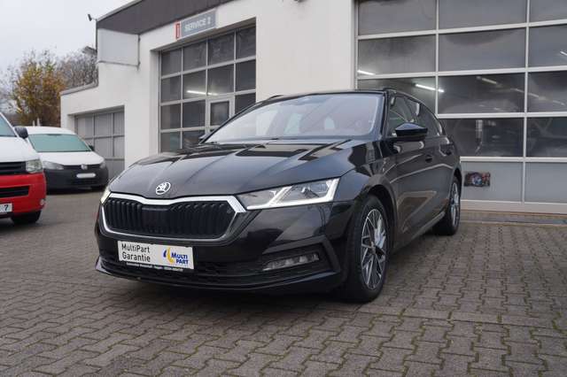 Skoda Octavia Octavia Combi Tour *PANO*LED*PDC V+H*